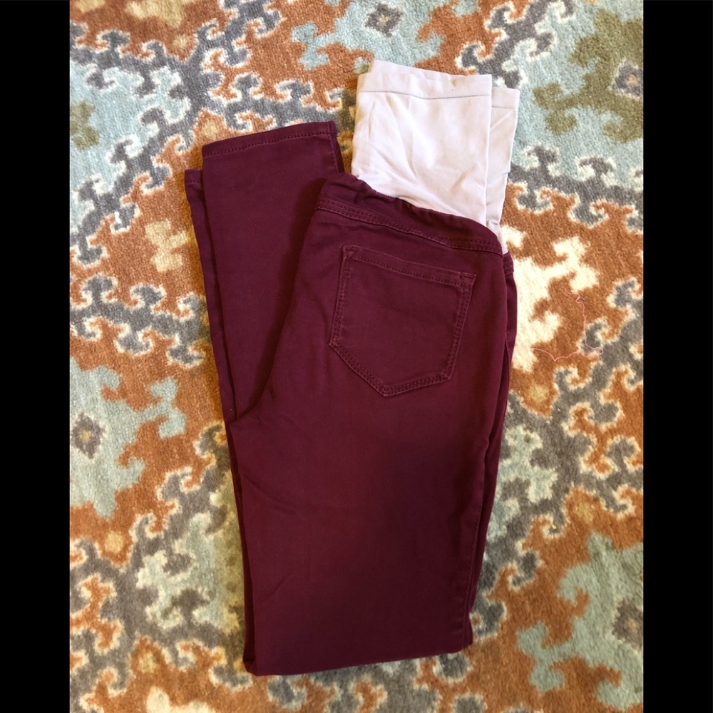 Motherhood maternity cranberry skinny jeans